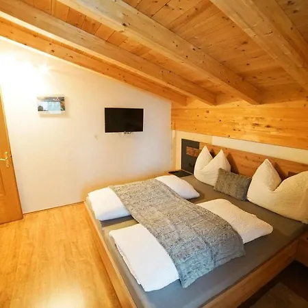 Oberstockach Apartment *